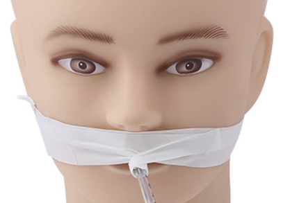 A mannequin with tube on its mouth