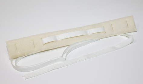 One piece tracheostomy tube holder straps